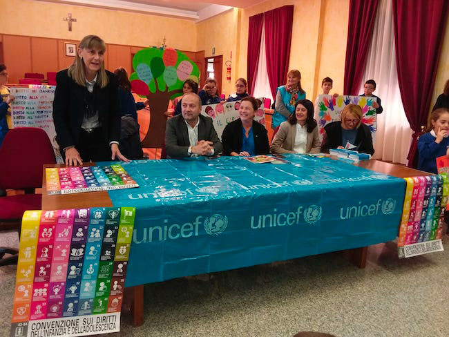 convenzione diritti infanzia adolescenza spoltore