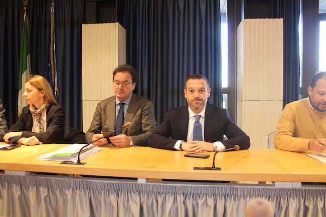 lavori aeroporto conferenza stampa