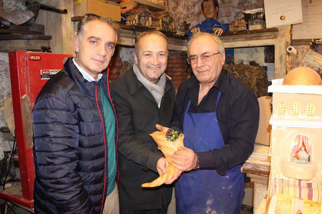 troiano di lorito vucai con la cornucopia