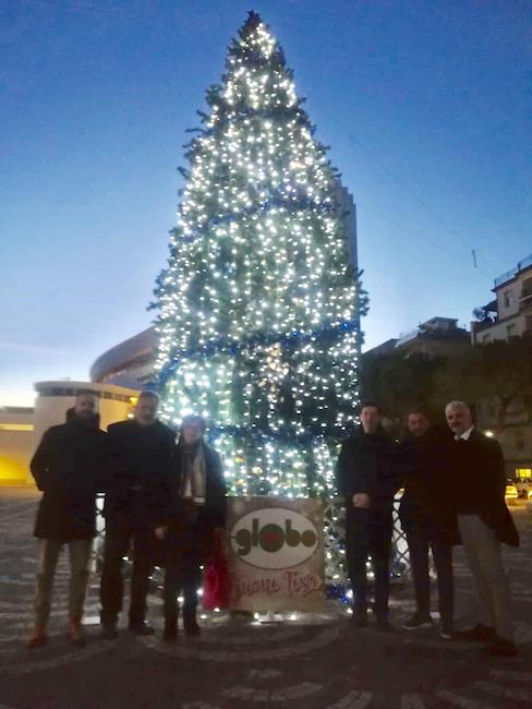 Albero di Natale donato al Comune di Giulianova