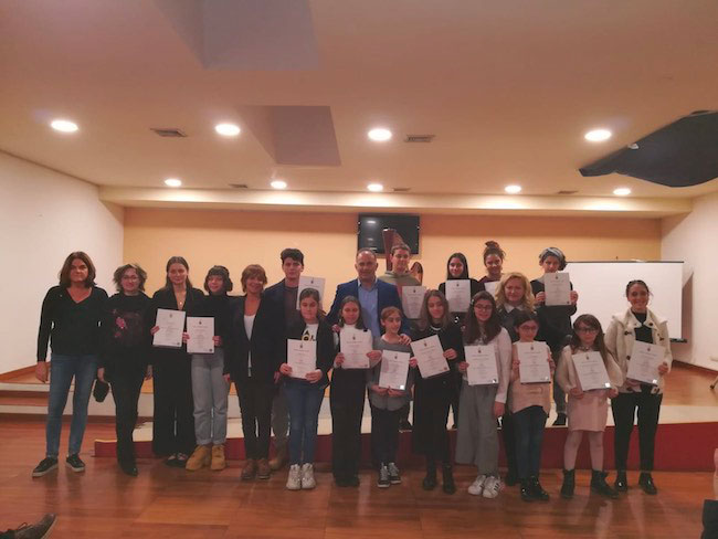 consegna trinity music