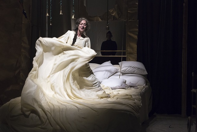 Sulmona: Ferdinando sul palcoscenico del Maria Caniglia