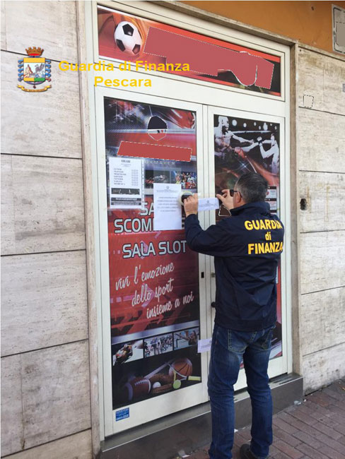 sala scommesse sequestrata pescara