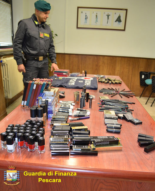 sequestro profumi contraffatti pescara