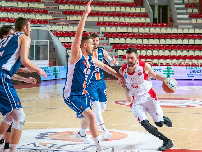 teramo vs jesi basket