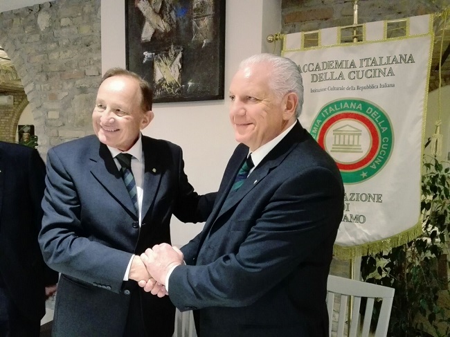 Giulianova, cena ecumenica dell’Accademia Italiana della Cucina di Teramo all’Alberghiero Giulianova, cena ecumenica dell’Accademia Italiana della Cucina di Teramo all’Alberghiero