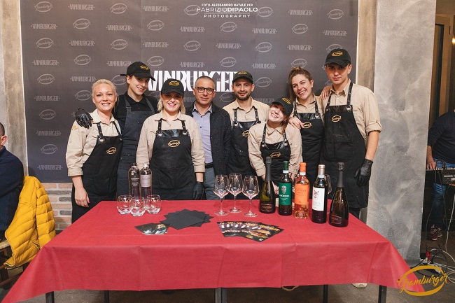 Lanciano: poesia, vino e burger gourmet per “Vinburger” speciale San Valentino