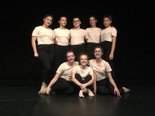 Alla Scuola del Teatro dei 99 il Premio della Città dell'Aquila Alla Scuola del Teatro dei 99 il Premio della Città dell'Aquila