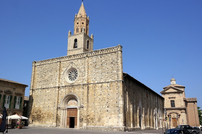 Duomo Atri