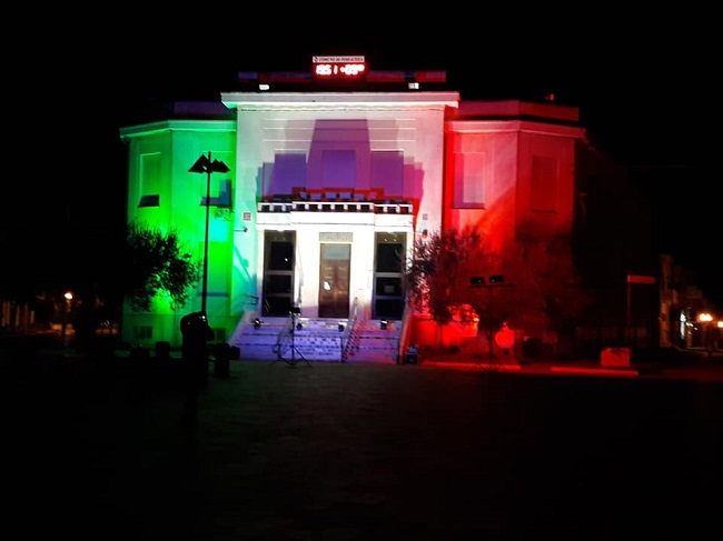 Fossacesia si illumina col Tricolore