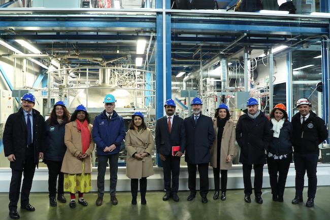 visita reenat sandhu lngs