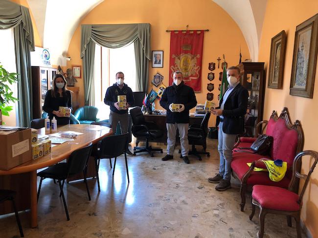 consegna mascherine medici