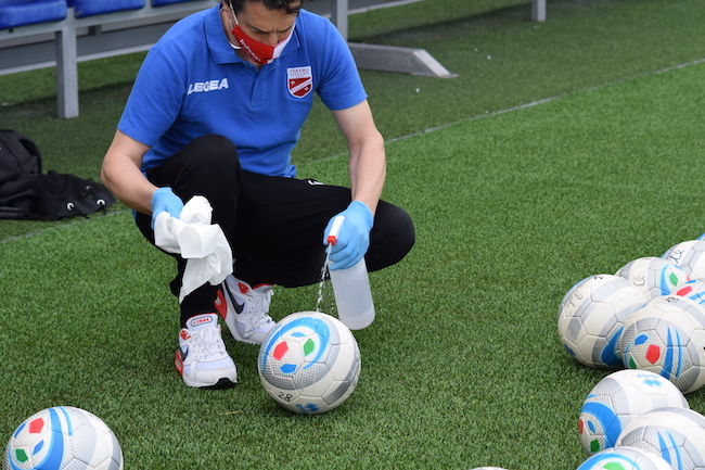 pulizia teramo calcio