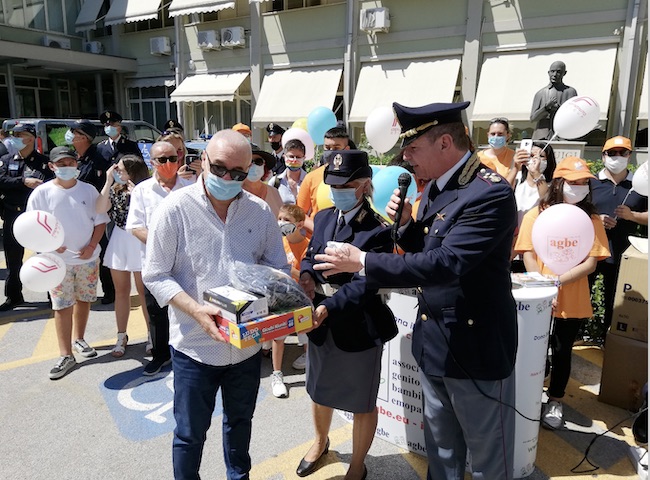 solidarietà polizia 10 luglio 2020