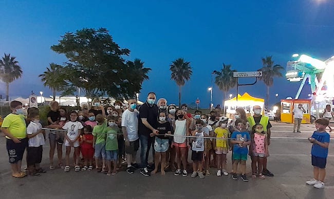 inaugurazione mercatino bambini