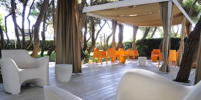 piscina desk hotel baltic