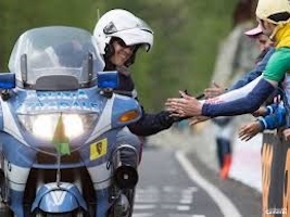 polizia 103 giro d'italia