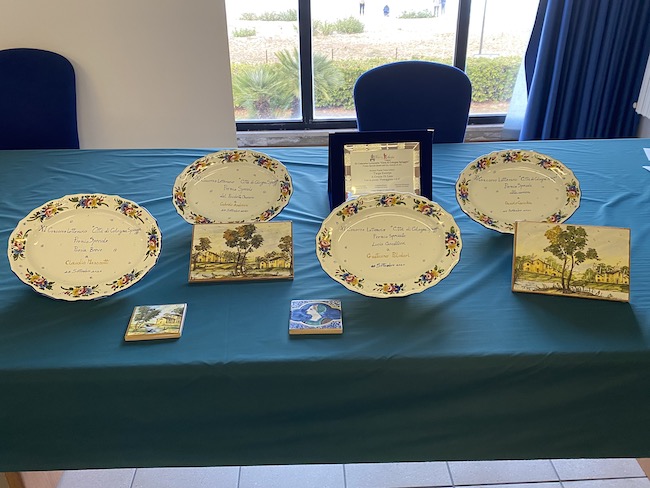 premi cologna spiaggia