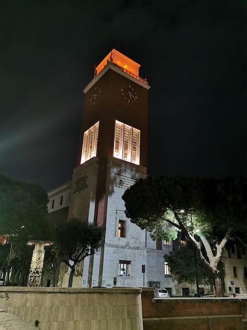 torre civica Pescara arancione