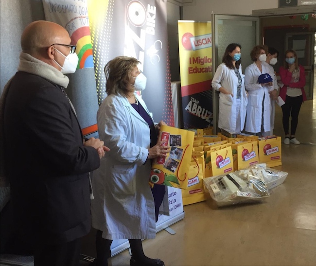 donazione cappellini