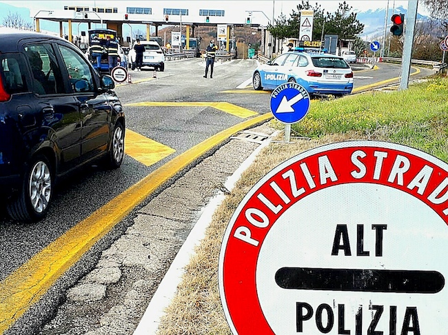 alt autostrada polizia