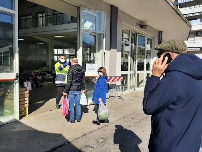 foto ingresso mercato coperto-chieti