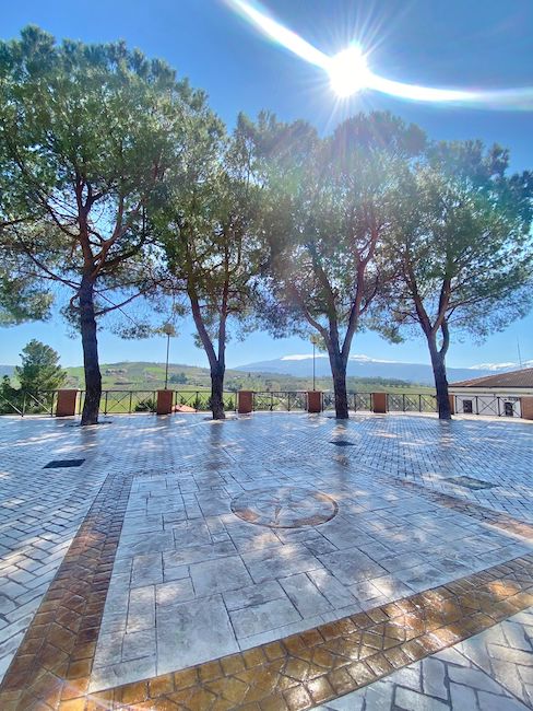 piazza san callisto manoppello foto