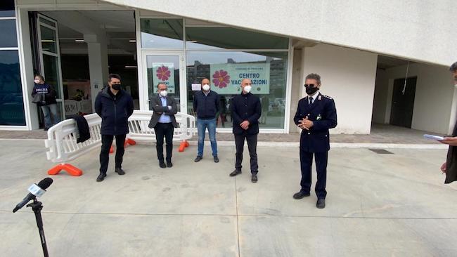 polo vaccinale pescara fiere