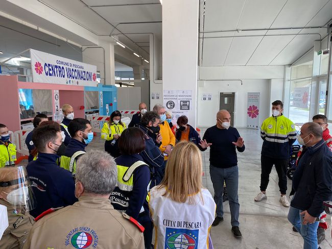 masci centro vaccinazioni