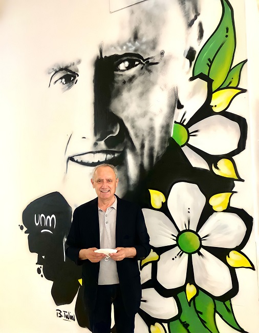 Verino Caldarelli nella sua nuova sede elettorale