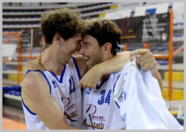esultanza pescara basket
