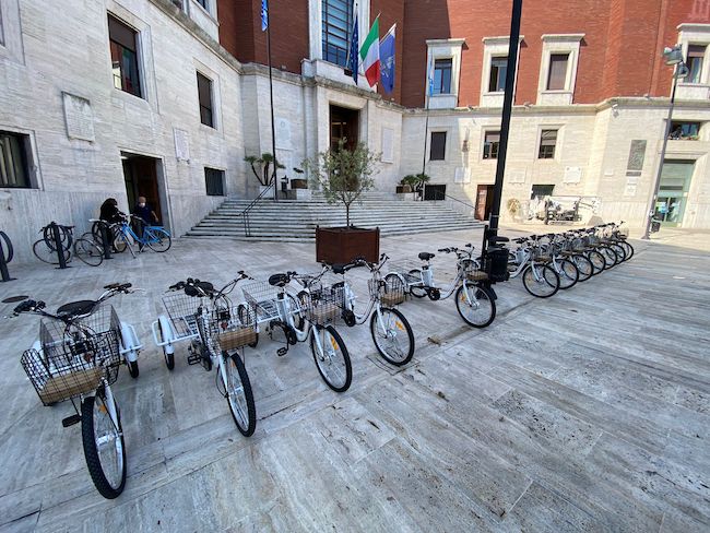 presentazione bici diversamente-abili