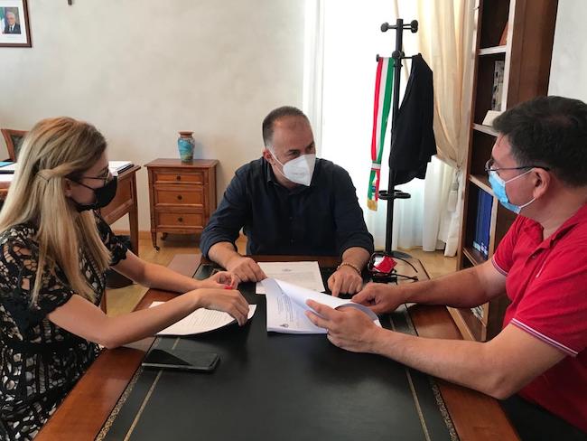 de martinis, deborah comardi e marco scorrano