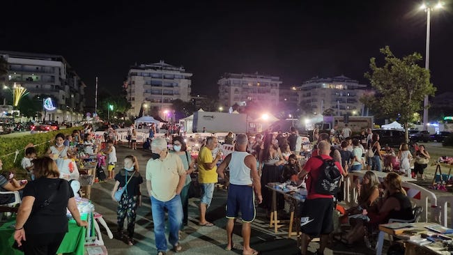 mercatino 30 luglio 2021