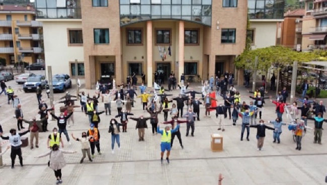manifestazione pro borsacchio