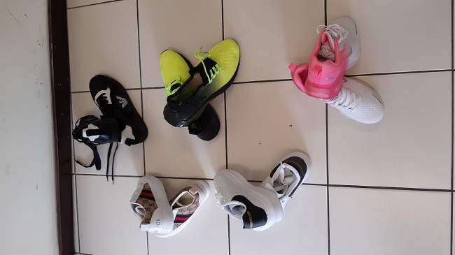 sneakers contraffatte