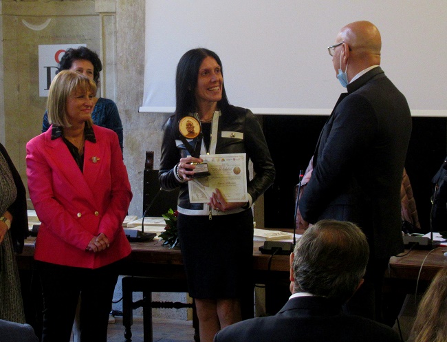 Foto Premiazione Roma- società Dante Alighieri (1)