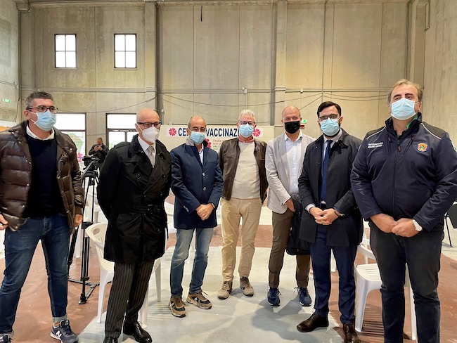 inaugurazione centro vaccinale csa- illage