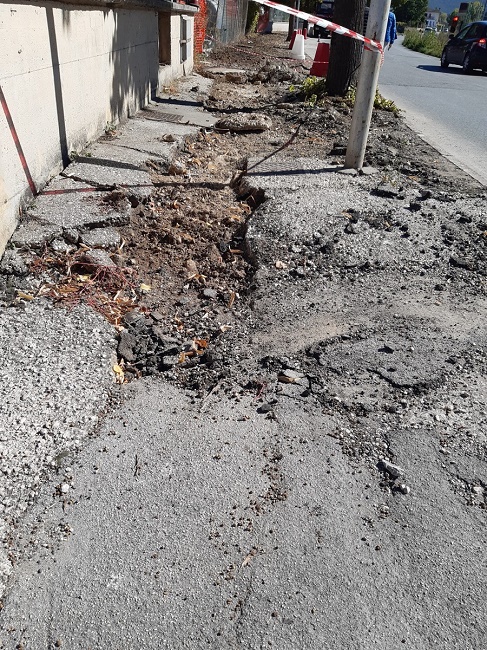 marciapiedi via dei Marsi