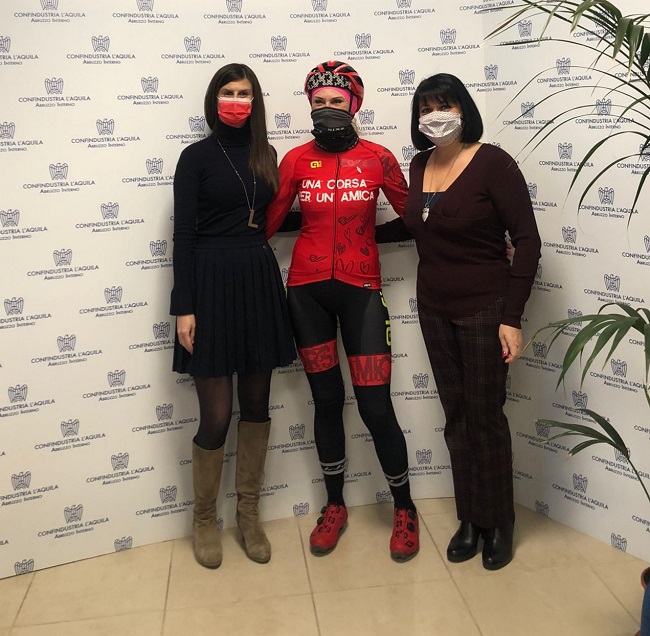 una corsa per un'amica