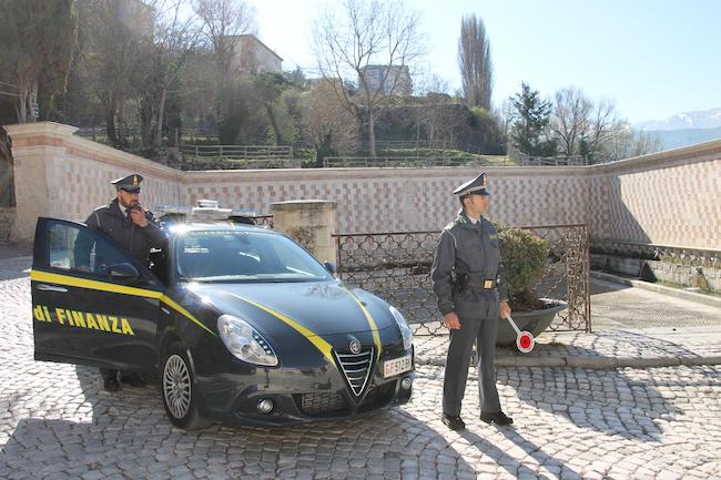guardia di finanza l'aquila