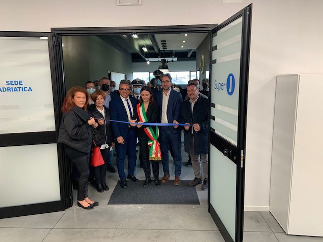 inaugurazione super j