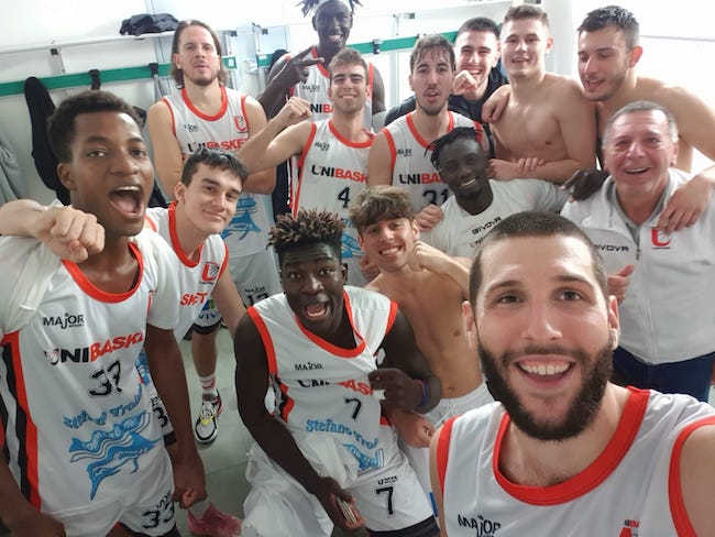 unibasket fine match