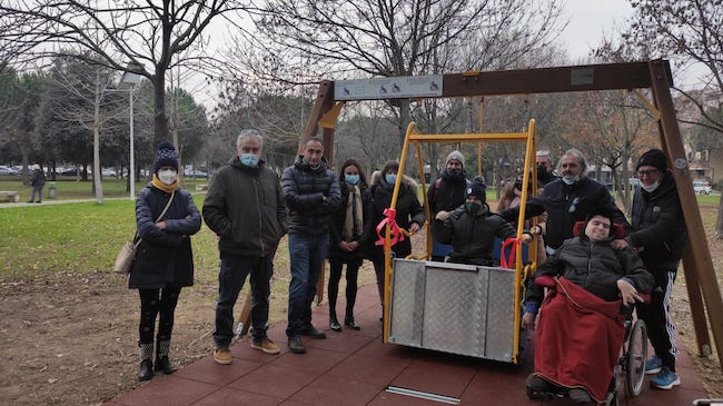 altalena disabilità giulianova