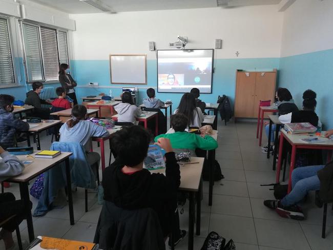 ferrante incontra istituto comprensivo delfico