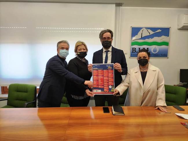 presentazione eventi natale roseto 2021