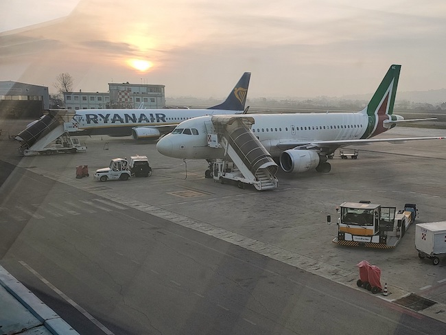 ryanair abruzzo airport