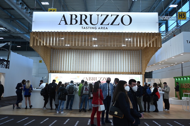 vinitaly stand abruzzo