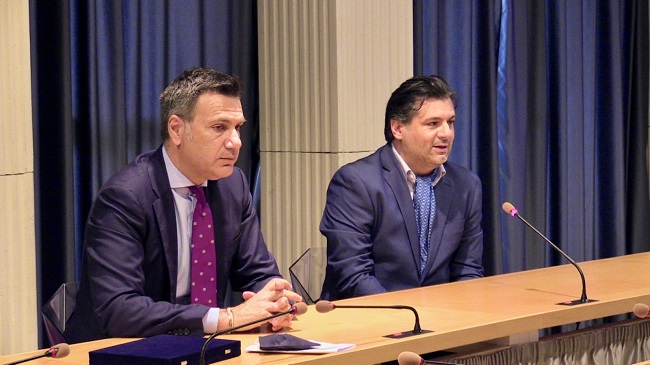 TESTA CAVALLONE 4MAG22