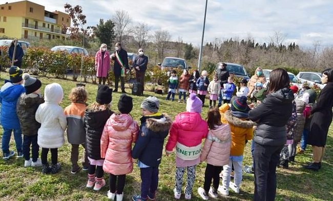 Scuola con Ucraina (1)